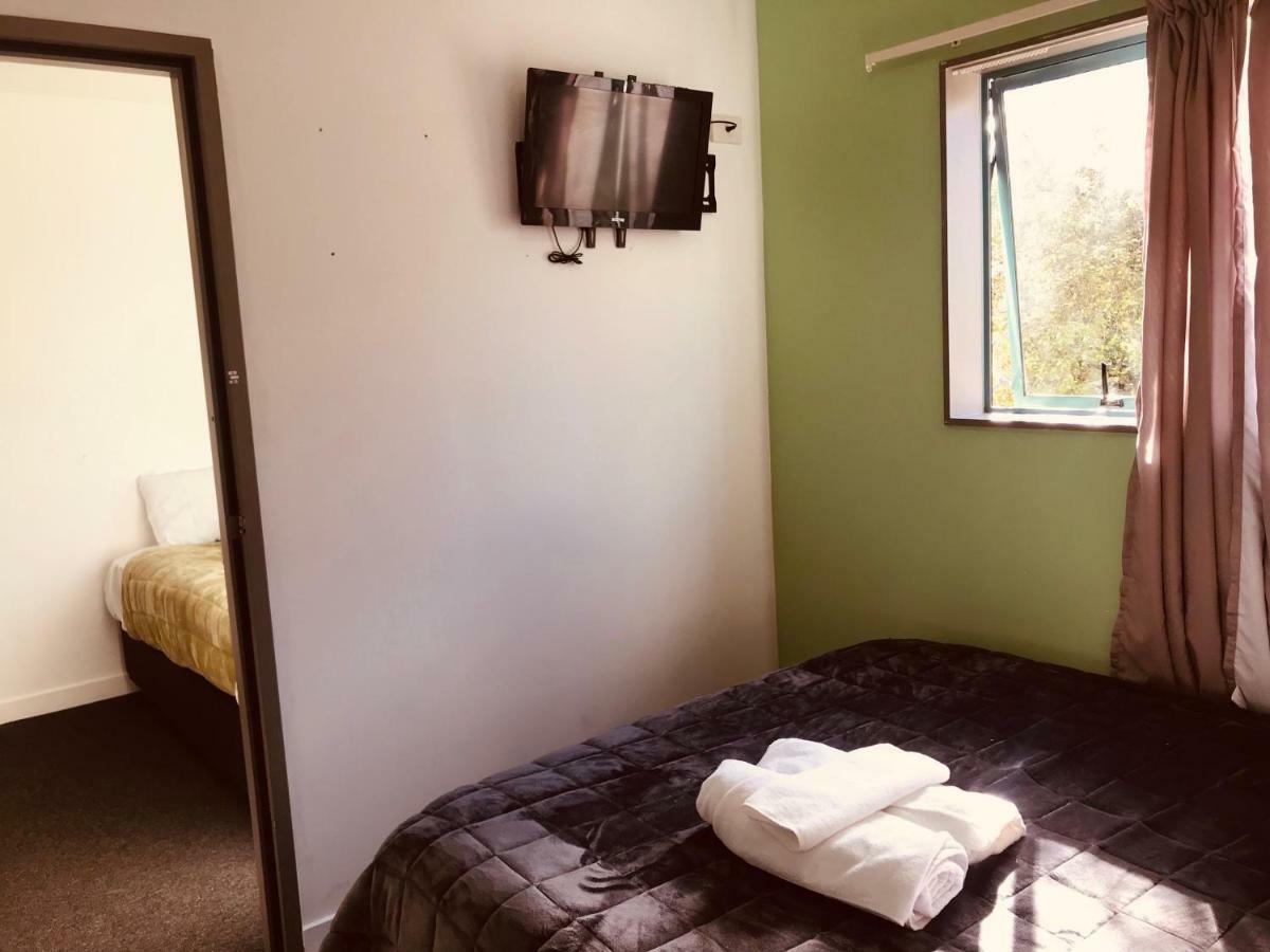 Red Rose Motel Lago Lago Taupo Exterior foto